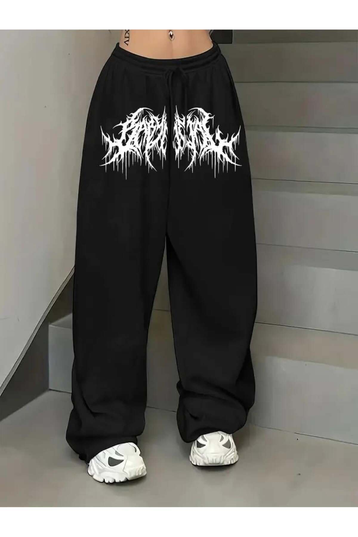 Baskı Detaylı Baggy Eşofman Altı