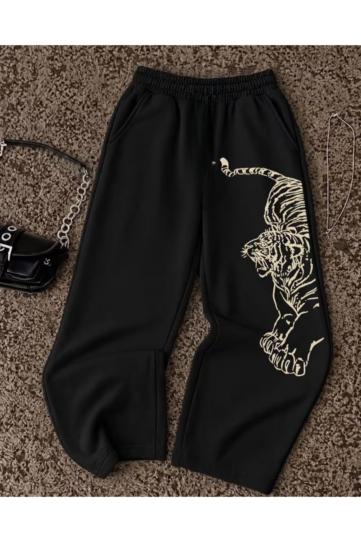 Baskı Detaylı Baggy Eşofman Altı